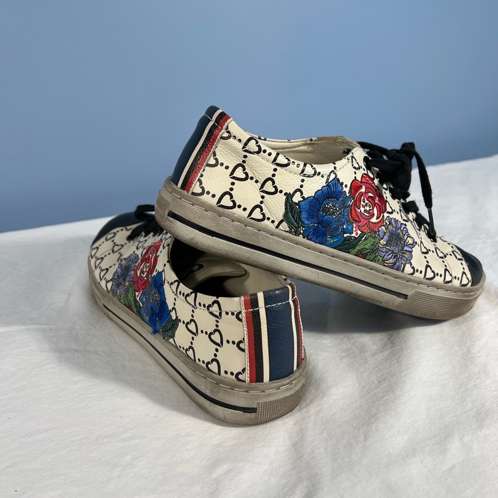 Brighton love me women’s sneakers “beauty”